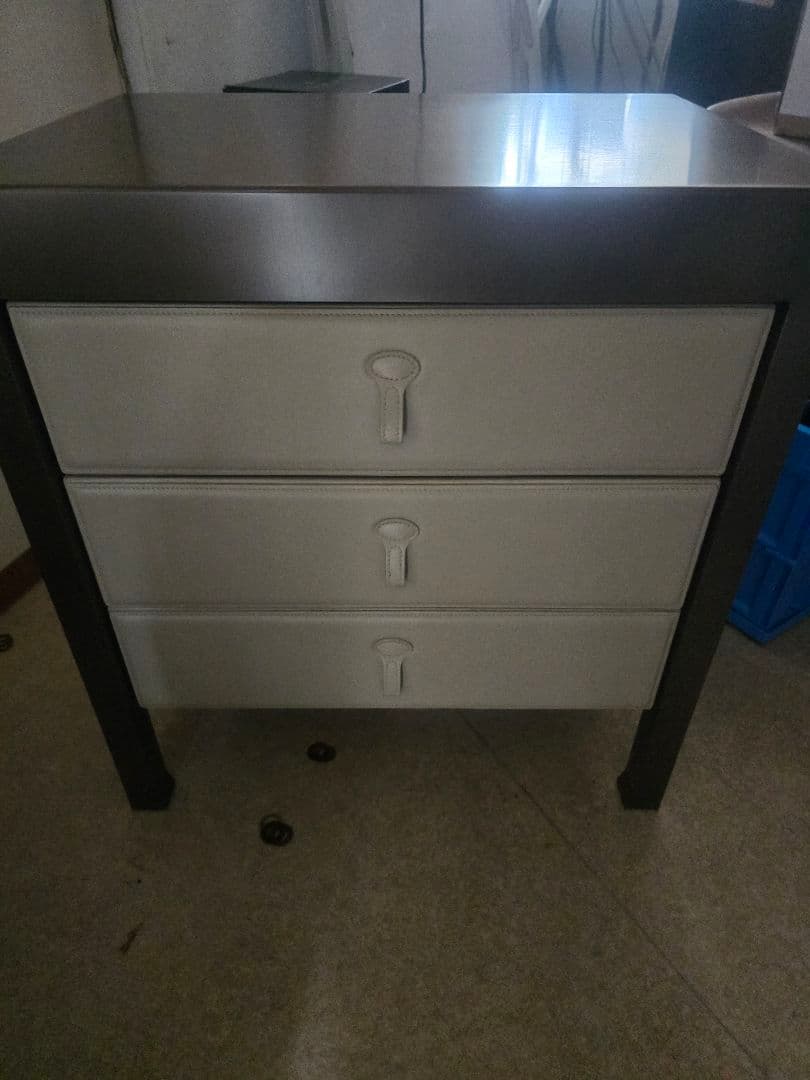 ★イタリア高級家具　プロメモリアのベッドサイドテーブル★希少美品