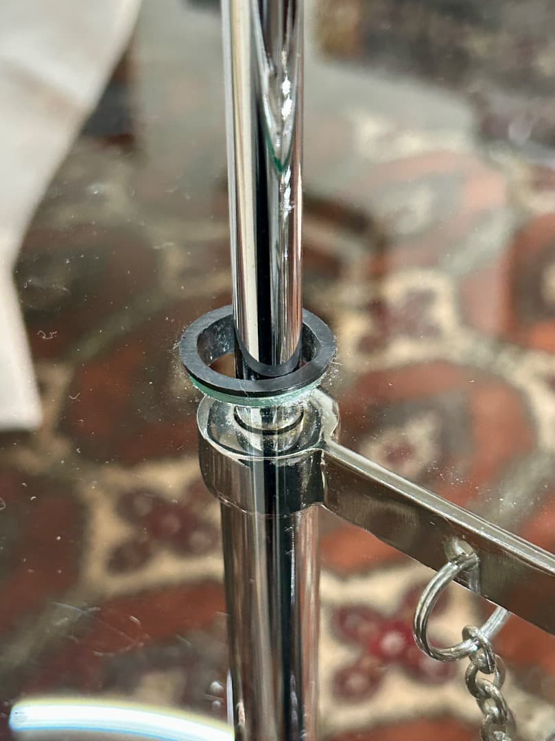 j*3様 アイリーン・グレーの中古サイドテーブル　イタリア製