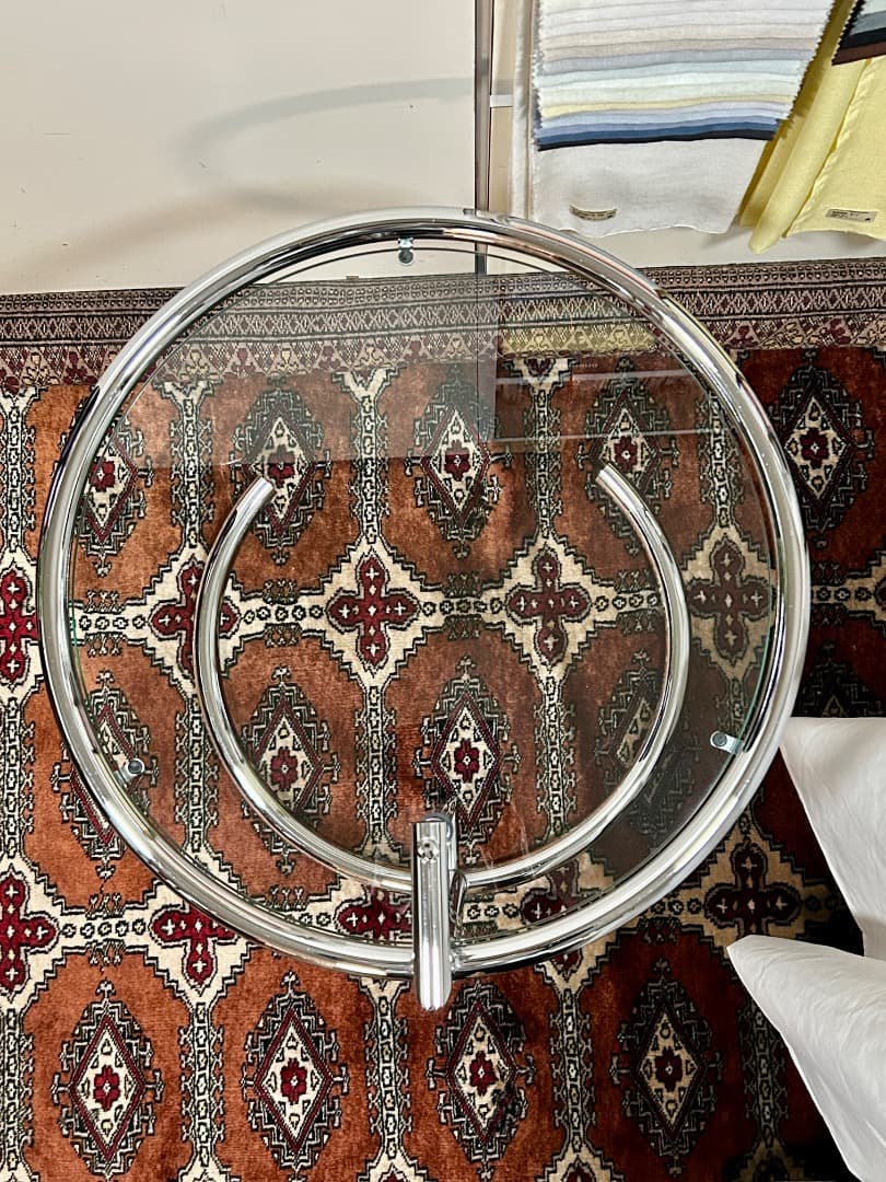 j*3様 アイリーン・グレーの中古サイドテーブル　イタリア製