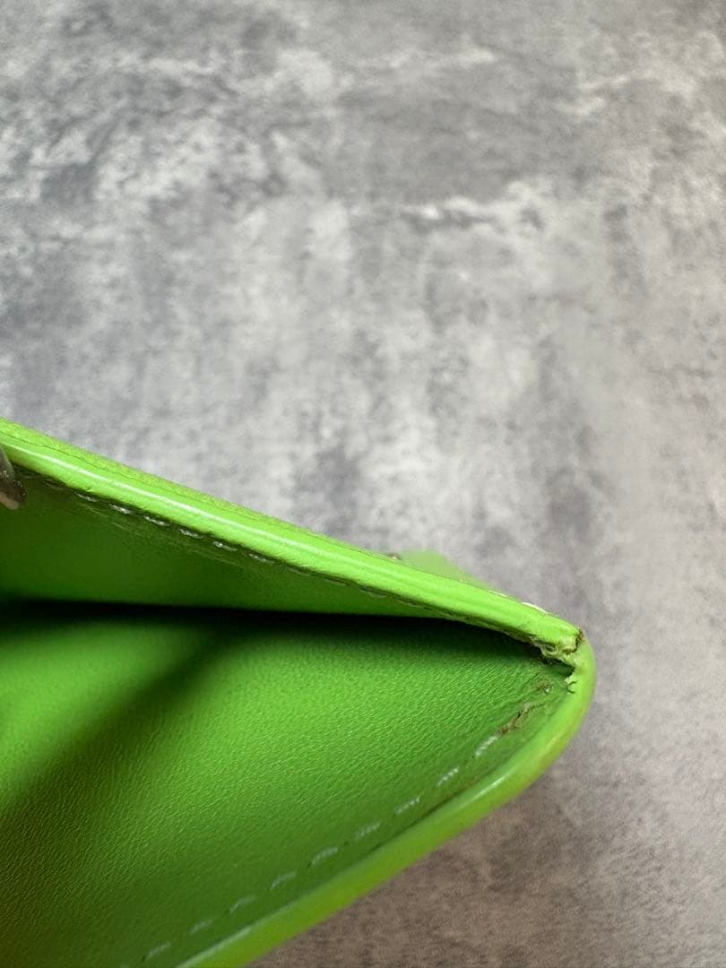 BALENCIAGA 二つ折り財布 グリーン