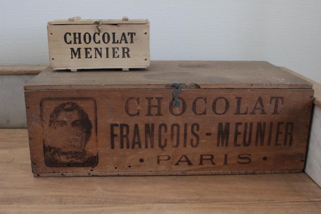 レア『ショコラ』の木箱/ドール・アンティーク・チョコレート・小物入れ
