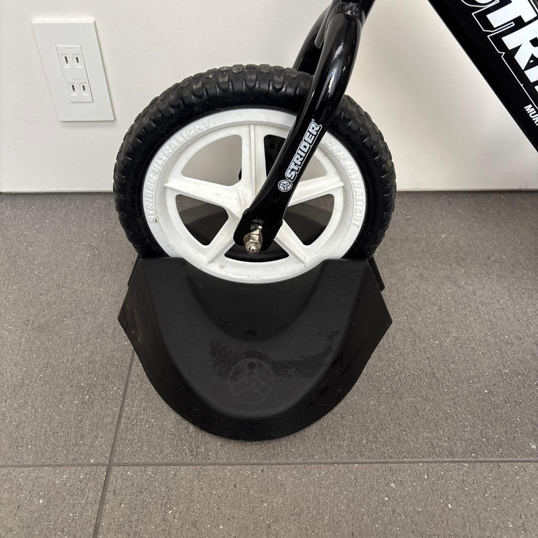 【ムラサキスポーツ限定】STRIDER 12 PRO バランスバイク黒スタンド付