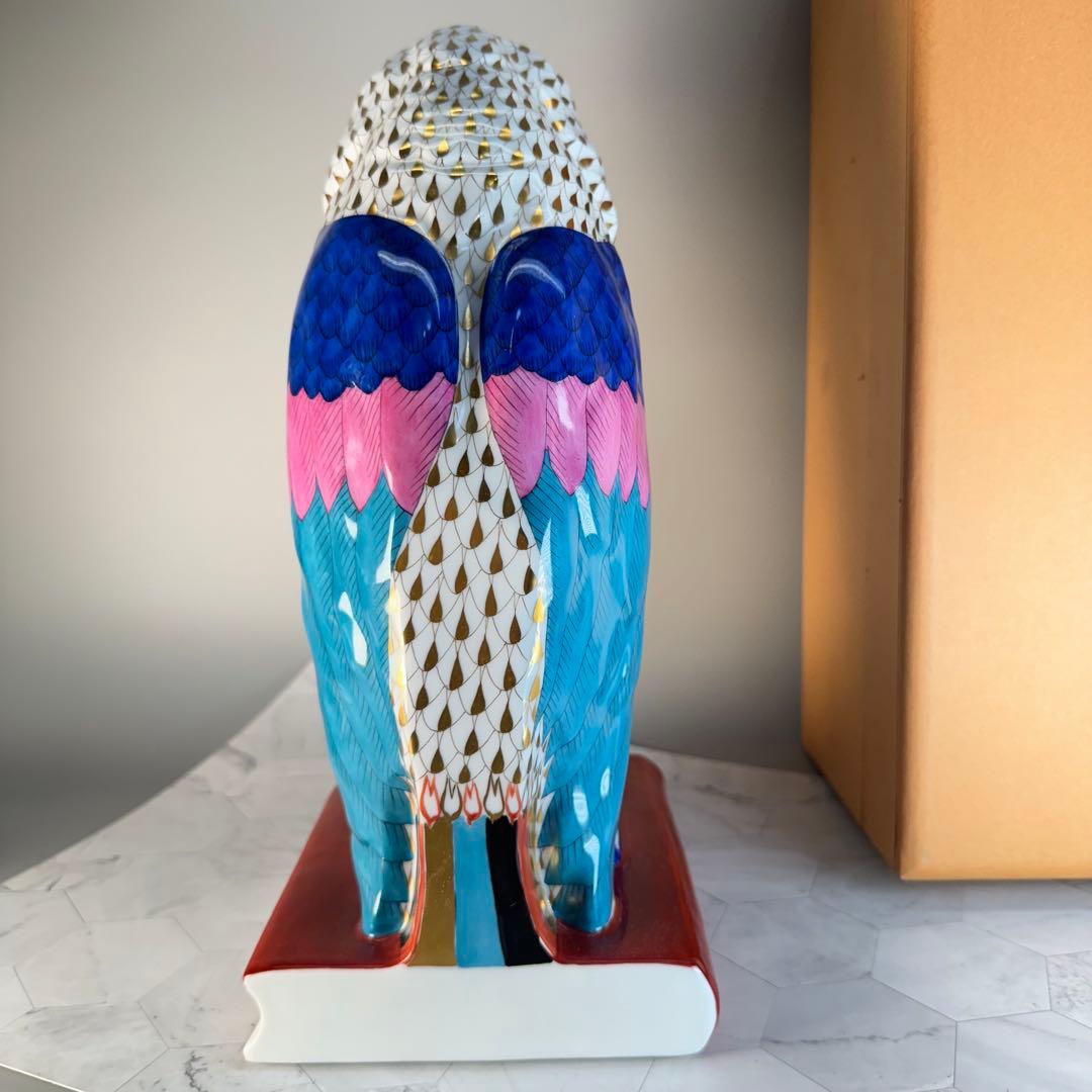 DA 1298 ヘレンド　herend本の上のフクロウ　縁起物　置物　陶器