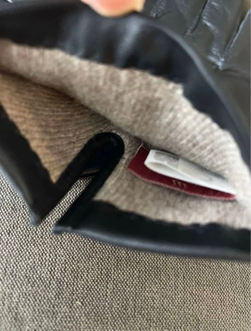 カシミヤライニング・早い者勝ち❗️DENTS デンツ グローブ 手袋　スマホ対応