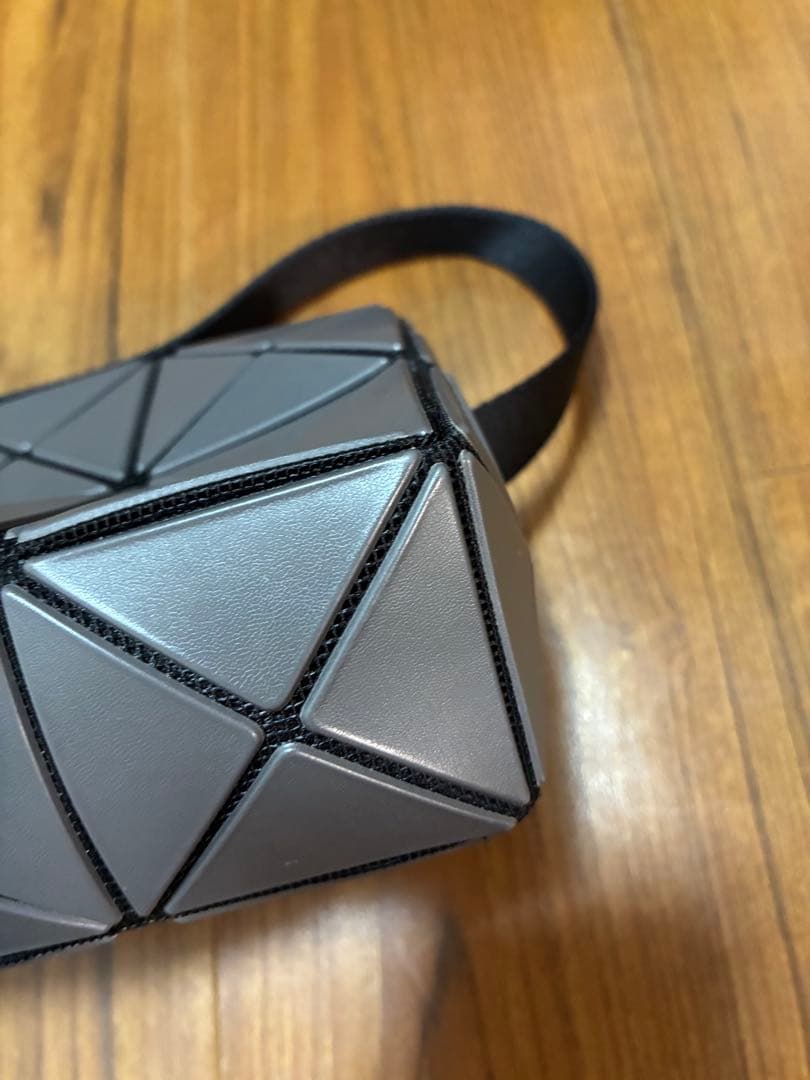 BAO BAO ISSEY MIYAKE CUBOID チャコールグレー