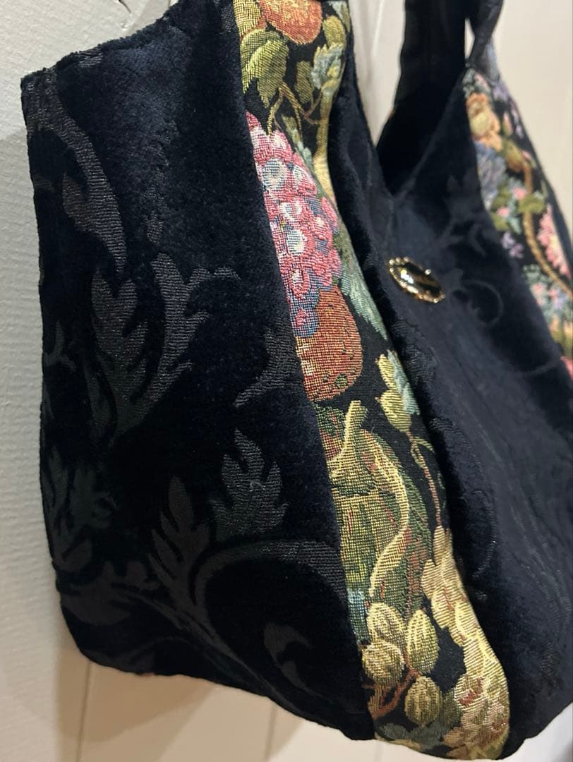 シンクビー Think Bee! バッグ ハンドバッグ 花柄 ブラック カバン