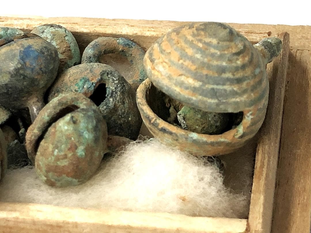 【 クメール青銅環/鈴 】　１２世紀　出土品　多数　蔵出　桐箱入り