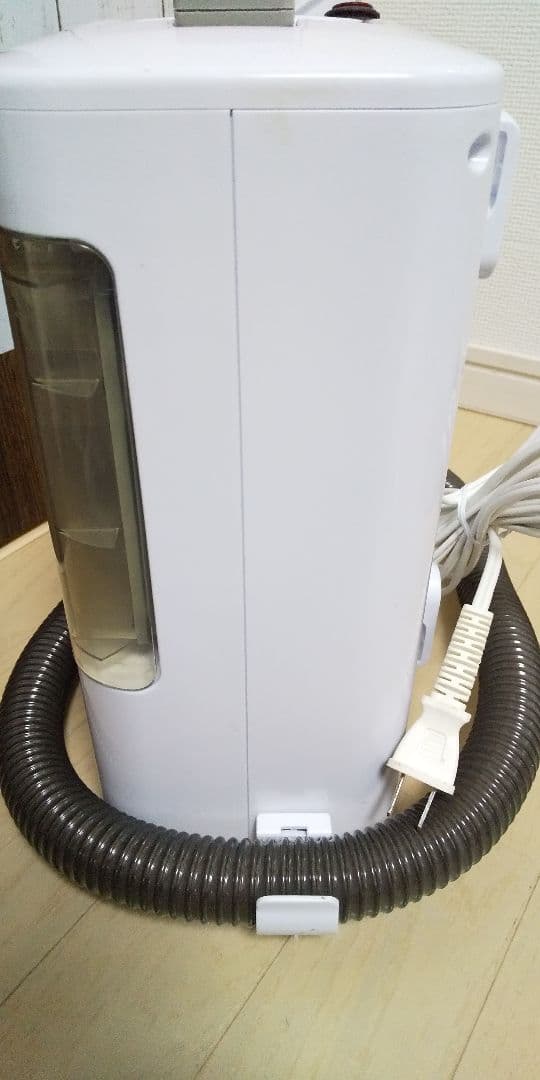 ぬいぐるみやカーペット ソファー掃除に役立つアイリスオーヤマリンサークリーナー