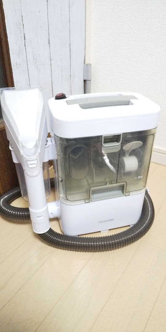 ぬいぐるみやカーペット ソファー掃除に役立つアイリスオーヤマリンサークリーナー