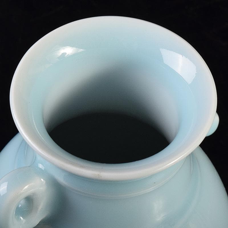 中国　大清乾隆年製　汝窯　天青釉　雙耳瓶　C　7888E