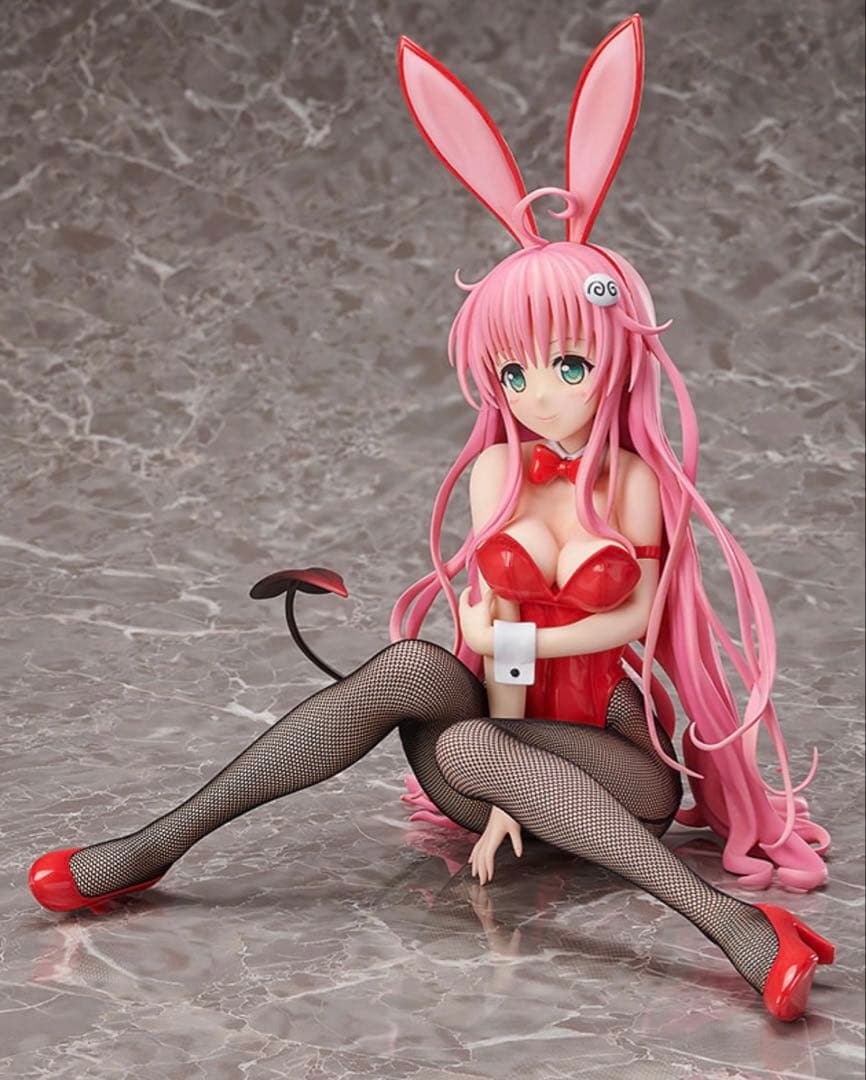 入手困難　ララ バニーVer. フィギュア