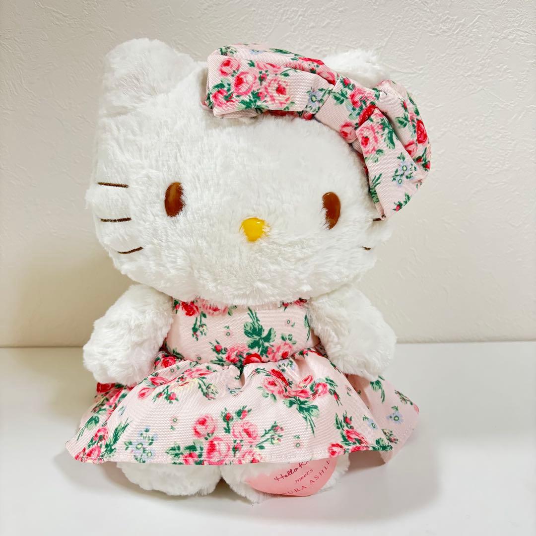 タグ付き ローラアシュレイ キティ コラボ ぬいぐるみ LAURA ASHLEY