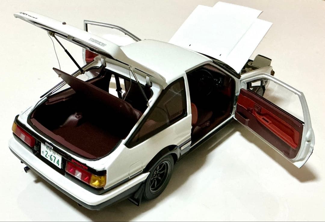 1/18 オートアート AE86『頭文字D Legend1 -覚醒-』 トレノ