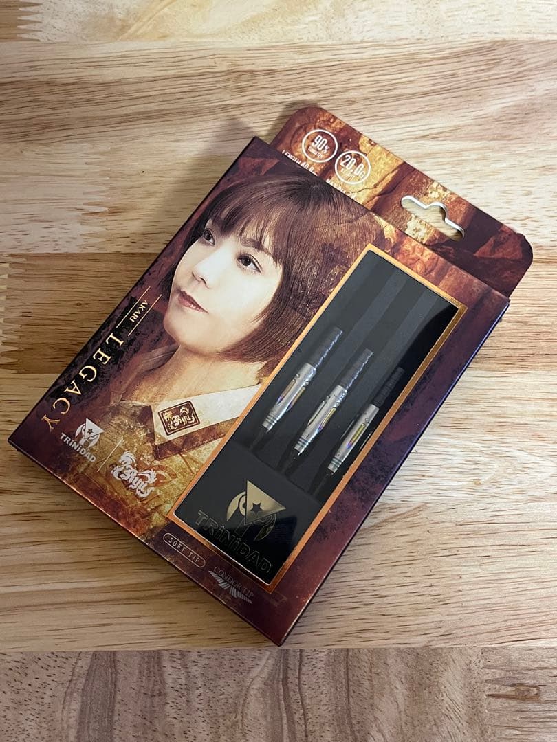 トリニダード×リュウダーツ AKARI レガシー 大城明香利モデル