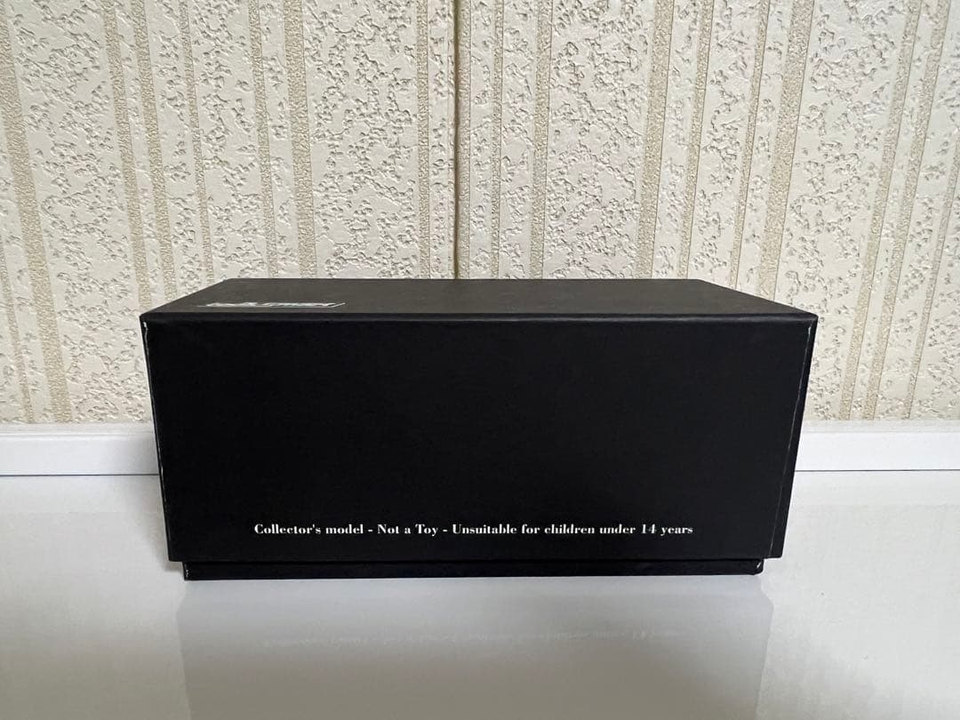 1/43 look smart ランボルギーニ　アヴェンタドール　sv