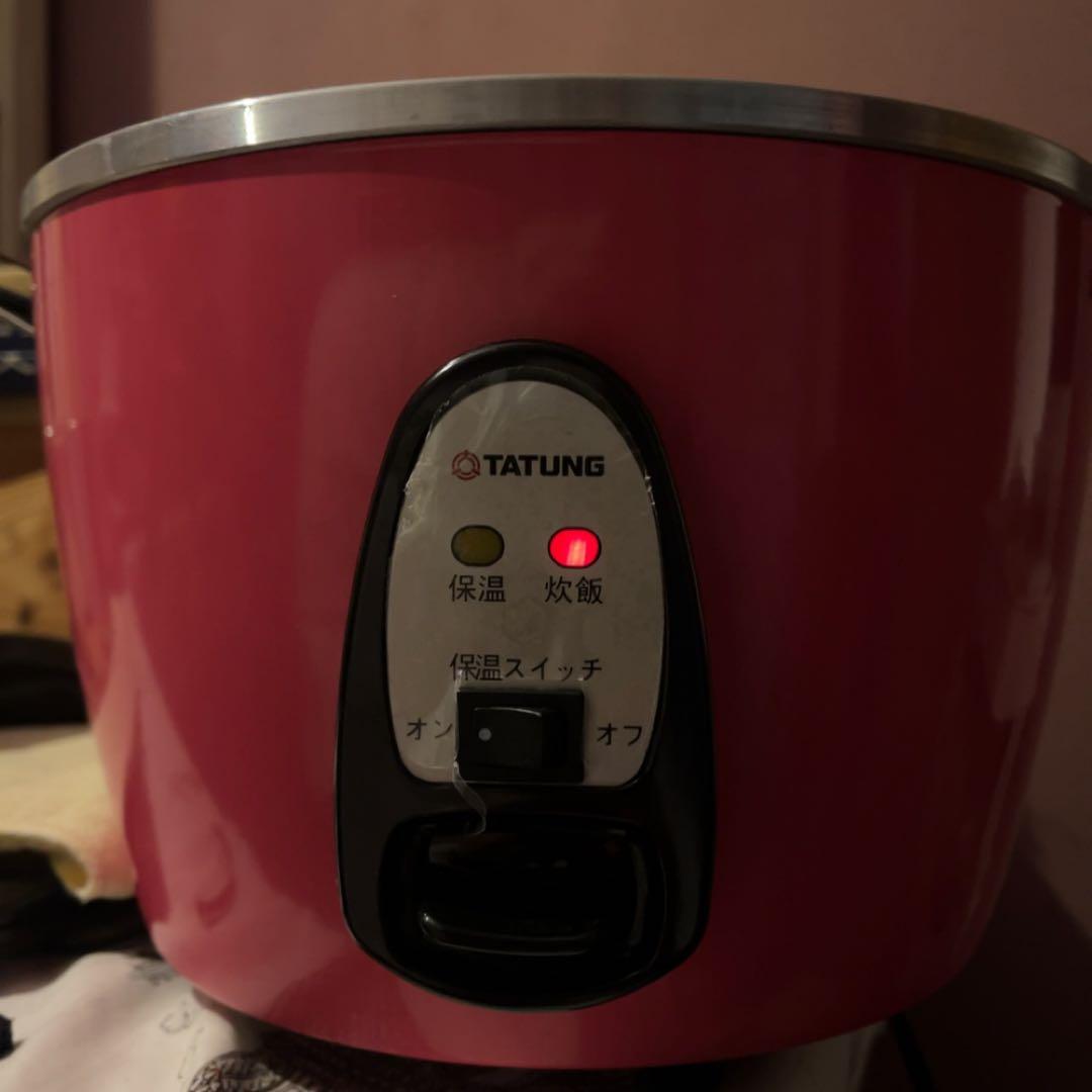 TATUNG 電鍋 ピンク色 計量カップ付き 10合
