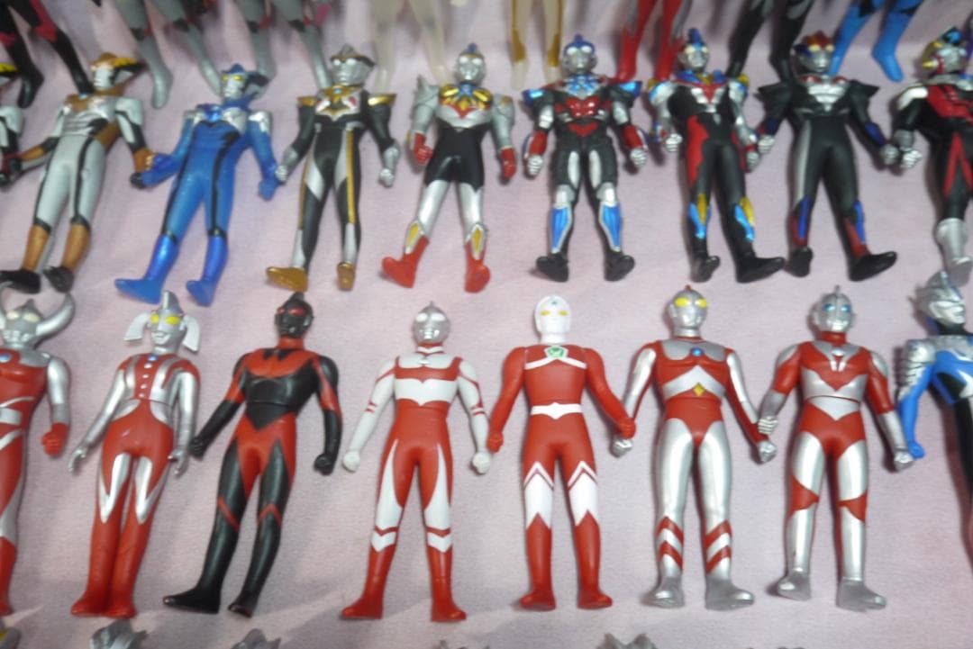 ウルトラヒーローシリーズ500　ウルトラマン　ソフビ　99体セット