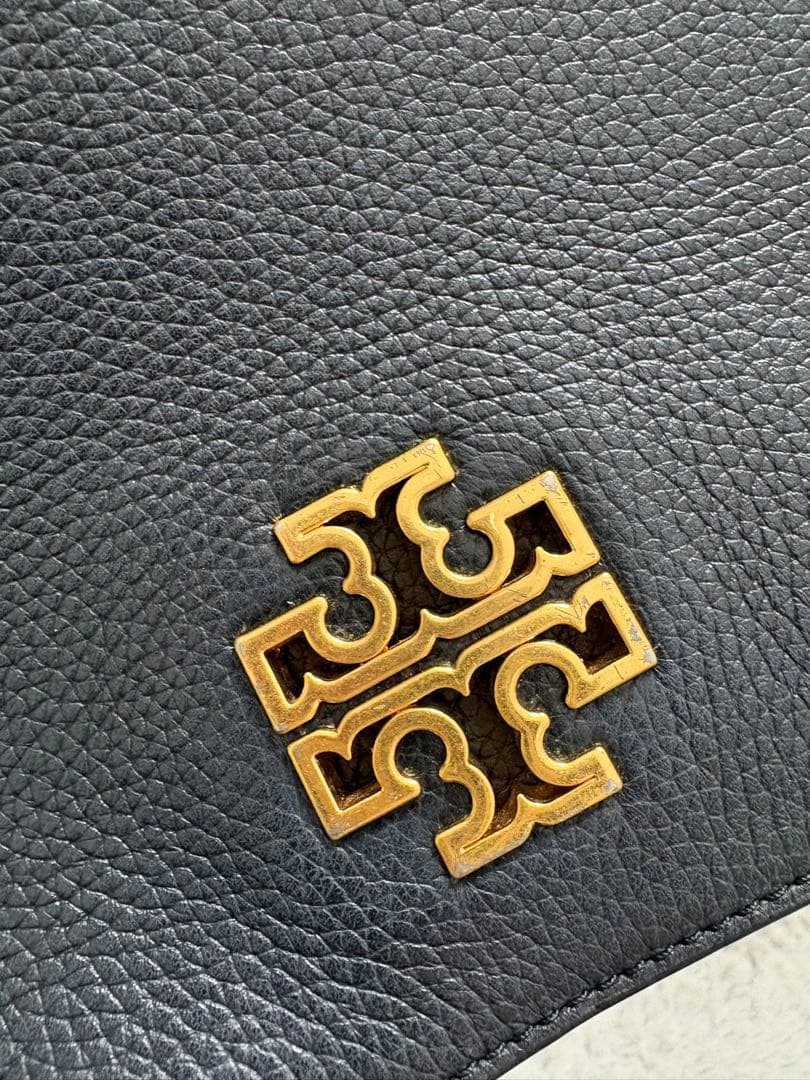 Tory Burch ブラックショルダーバッグ