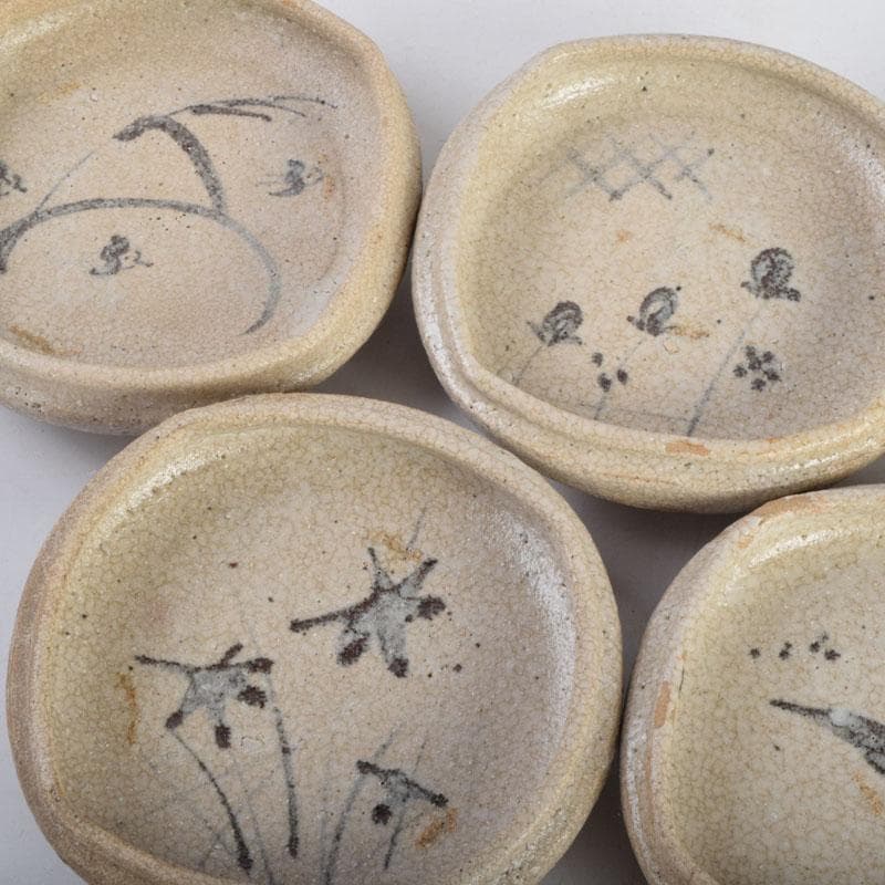 北大路魯山人作　志野焼　絵志野　鉄絵花草文　皿　五客　時代箱　M　8880