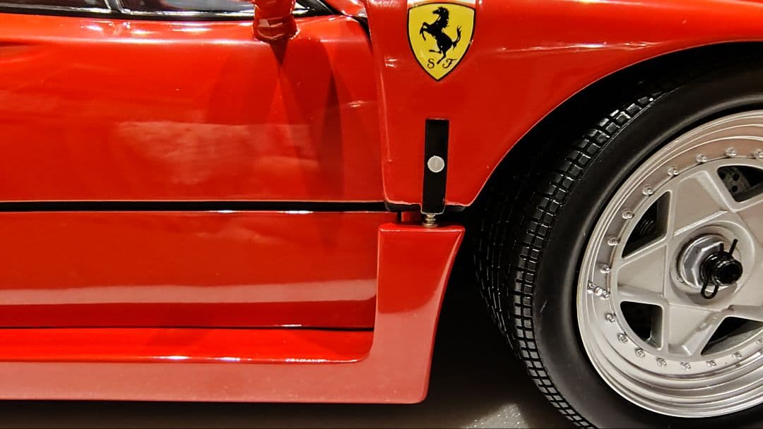 京商　Ferrari フェラーリ　F40 1/12 赤