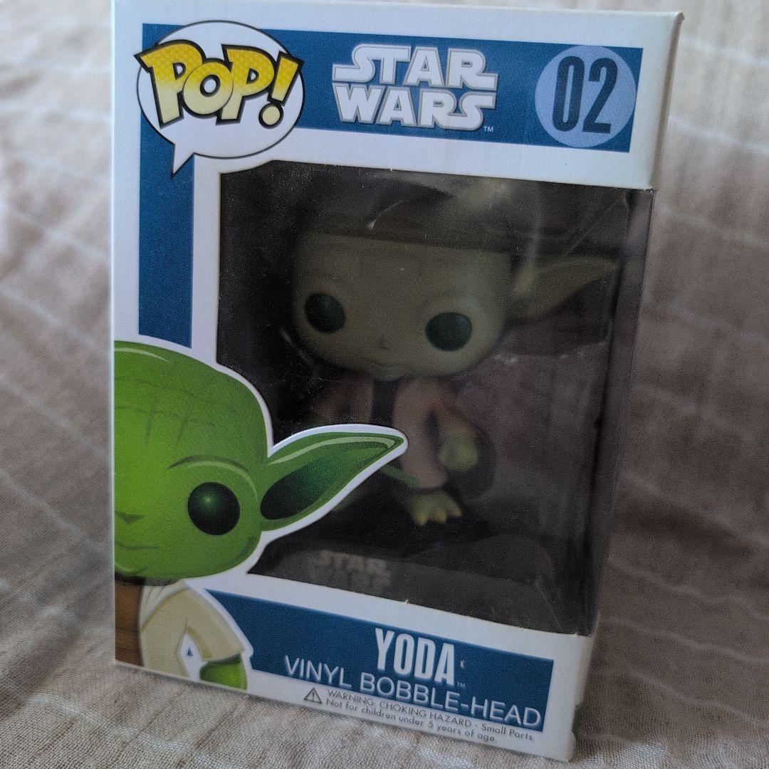 Yoda Vinyl Bobble-Head フィギュア　YODA FUNKO