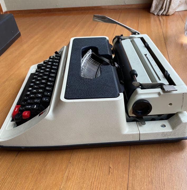 英文タイプライター