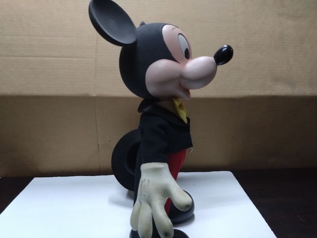 ミッキーマウス タキシード フィギュア