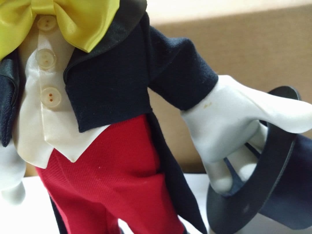 ミッキーマウス タキシード フィギュア