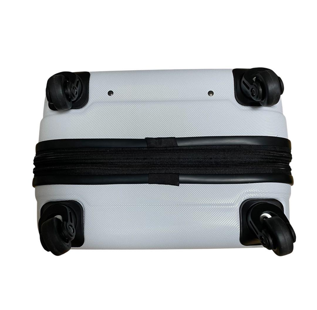 Samsonite スーツケース 機内持ち込み可 TSAロック