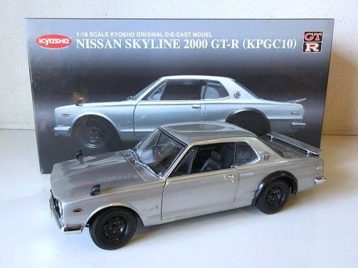 特価 京商 (1/18) 日産 スカイライン GT-R(KPGC10)