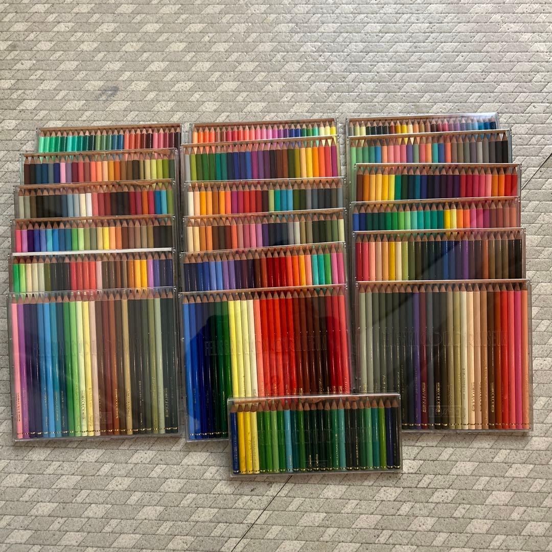 ⭐︎お値下げしました⭐︎ 多彩な色鉛筆セット