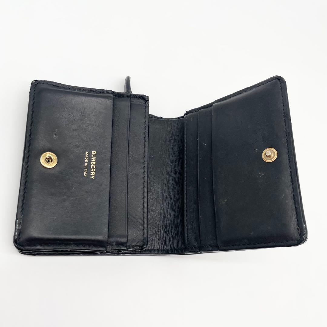 BURBERRY 二つ折り財布　レザー　ブラック　ゴールドロゴ