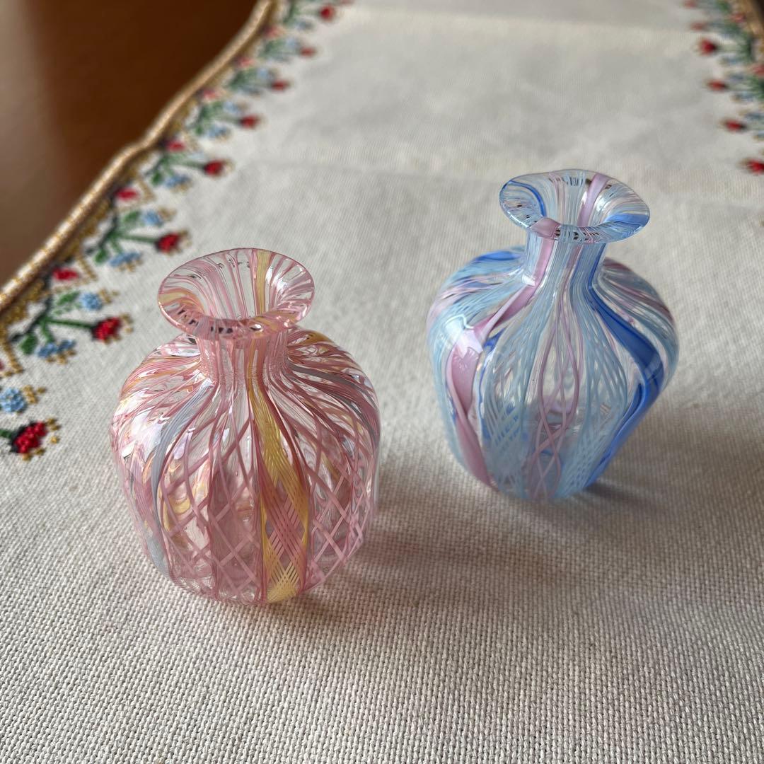 ベネチアンガラス　レース　香水瓶　一輪挿し　　　花瓶　2個セット