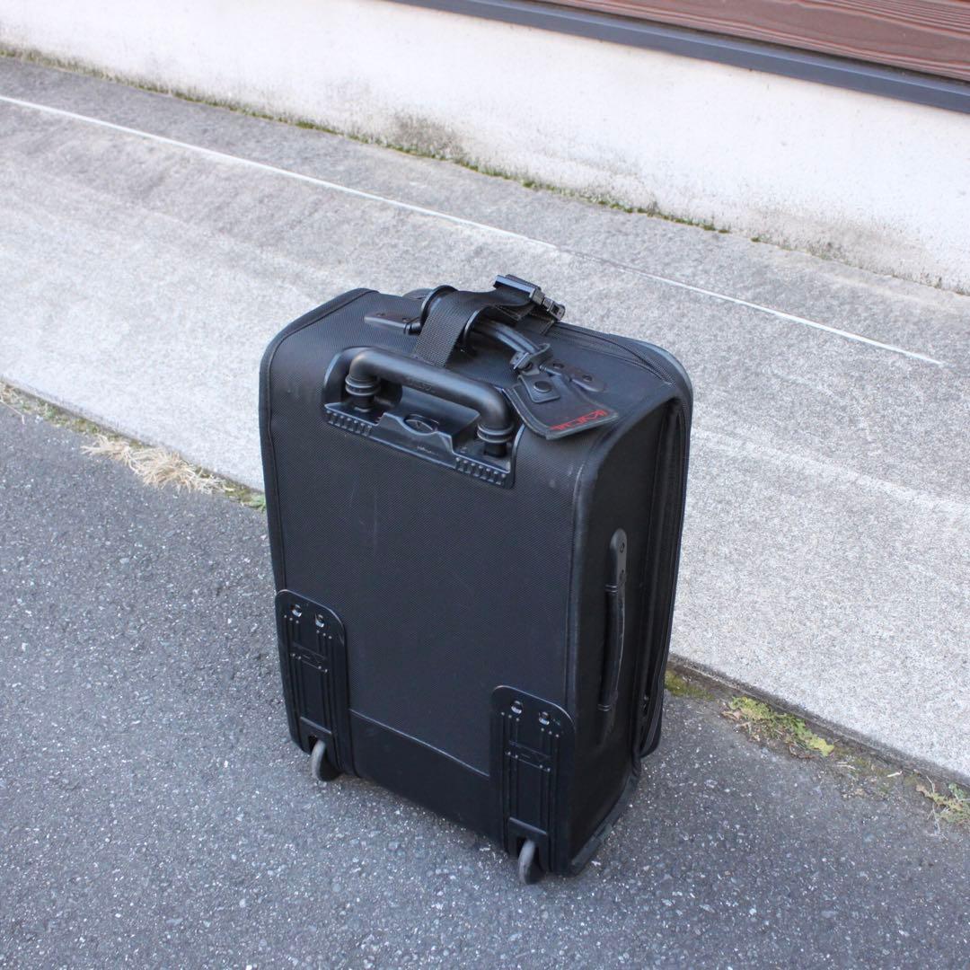 TUMI トゥミ　トラベルケース 2268D3 コンパクトサイズ