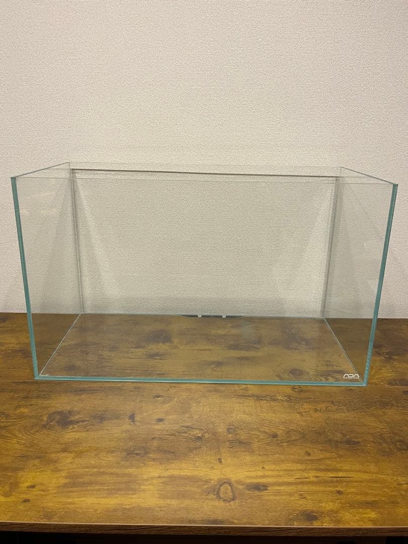ADA キューブガーデン　60cm水槽