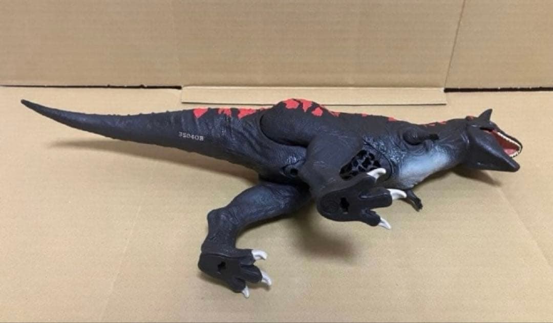 マテル ジュラシックワールド レガシーコレクション カルノタウルス フィギュア