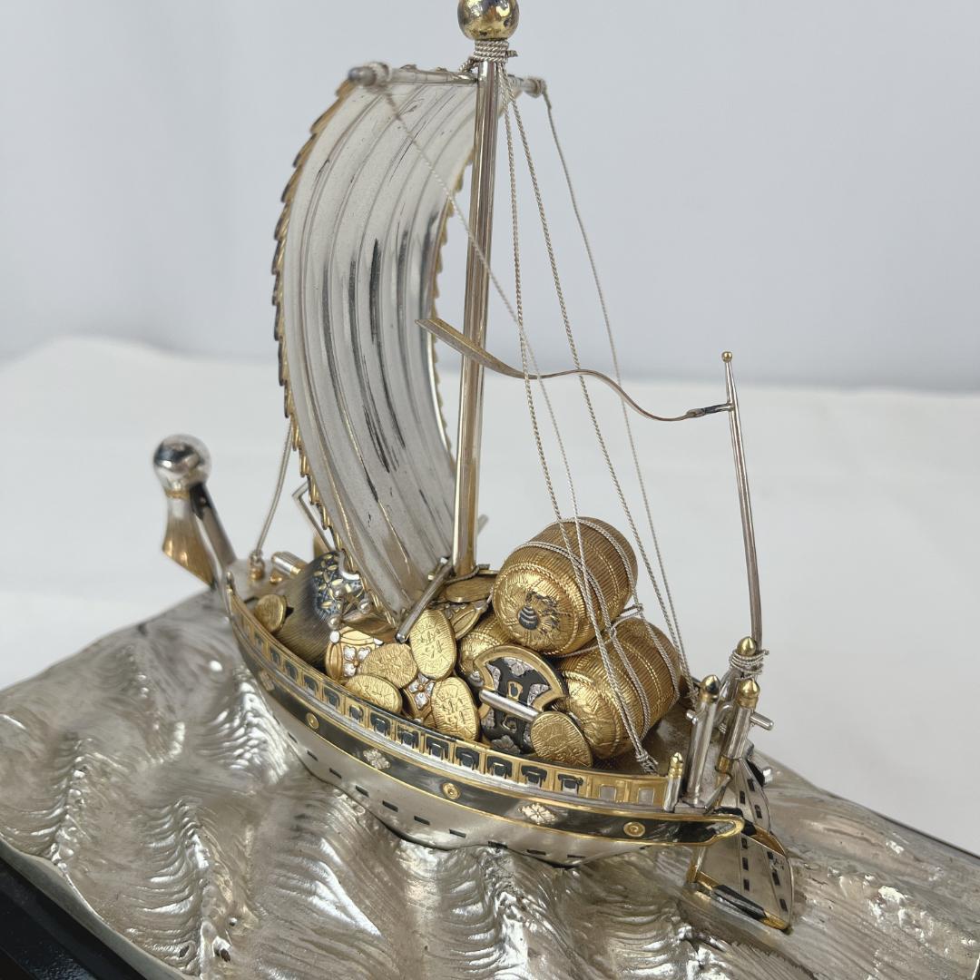 美品☘️ 三越謹製　銀製刻印　宝船　約272ｇ　置物　ガラスケース付