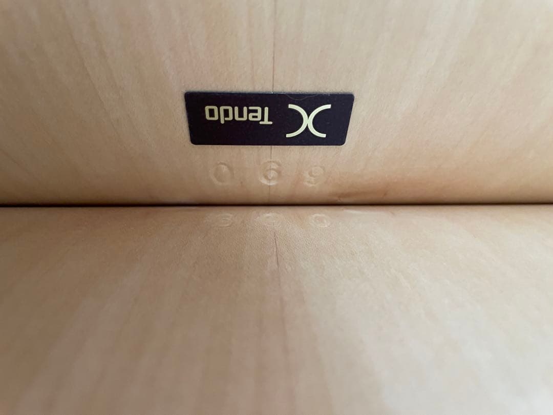 天童木工　柳宗理　バタフライスツール　イームズ vitra