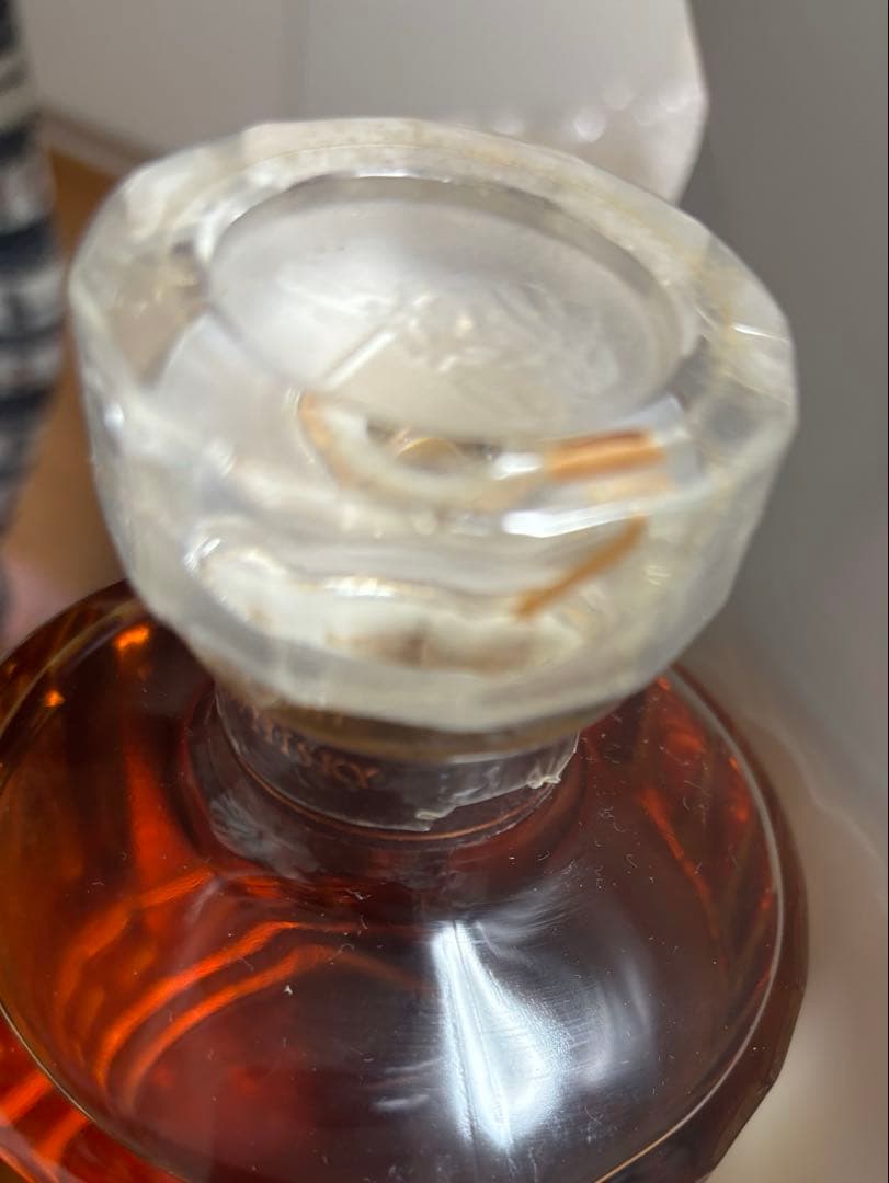 サントリー　響17年ウイスキー700ml43度未開栓