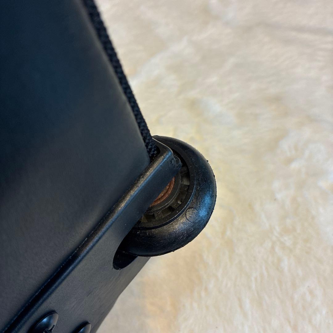 ゼロハリバートン キャリー付 ビジネスバッグ 黒 2輪　高級 ビジネス　出張