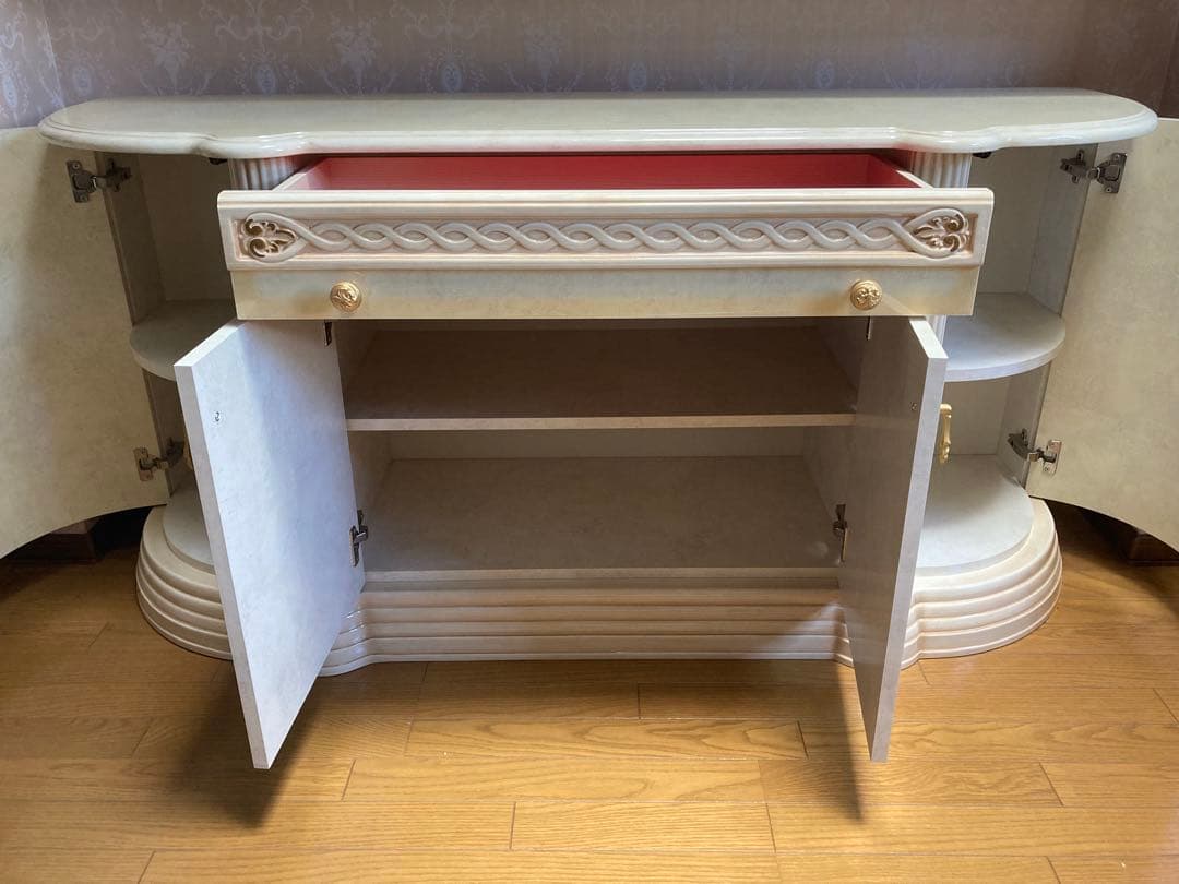 8月中旬出品終了予定【決着価格!!早い者勝ち!!限定1点】【中古品】サイドボード