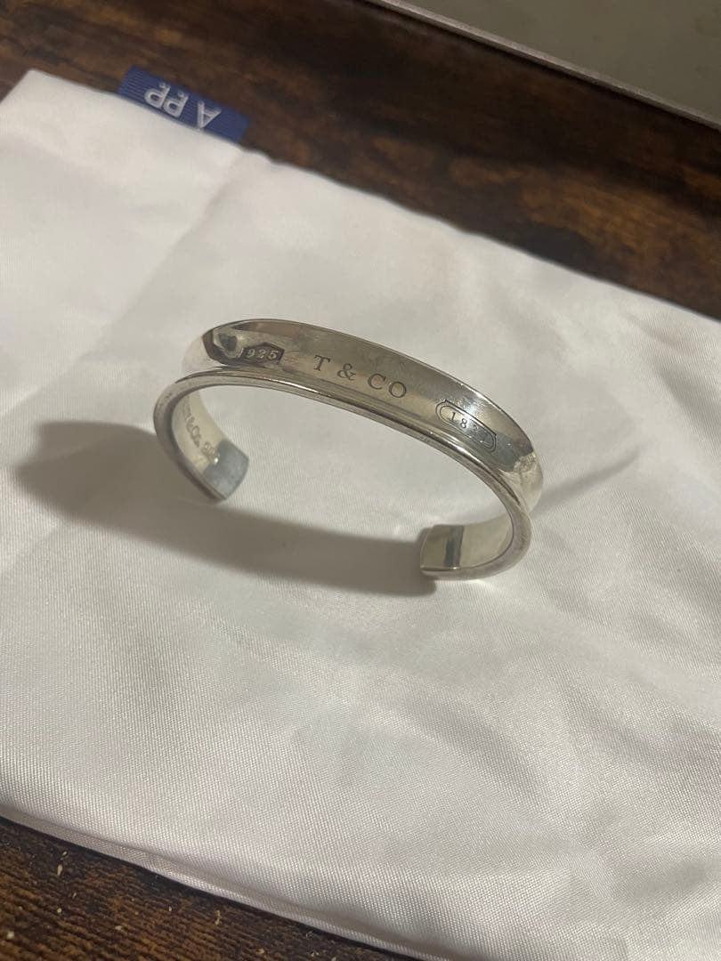 T&CO. シルバーバングル ティファニー