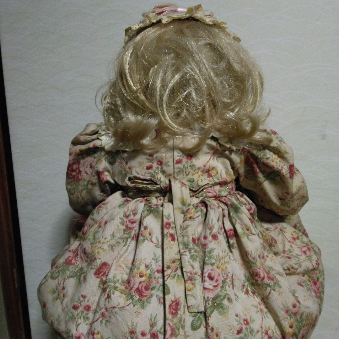 花柄ドレスの女の子リアルな人形 約60cm