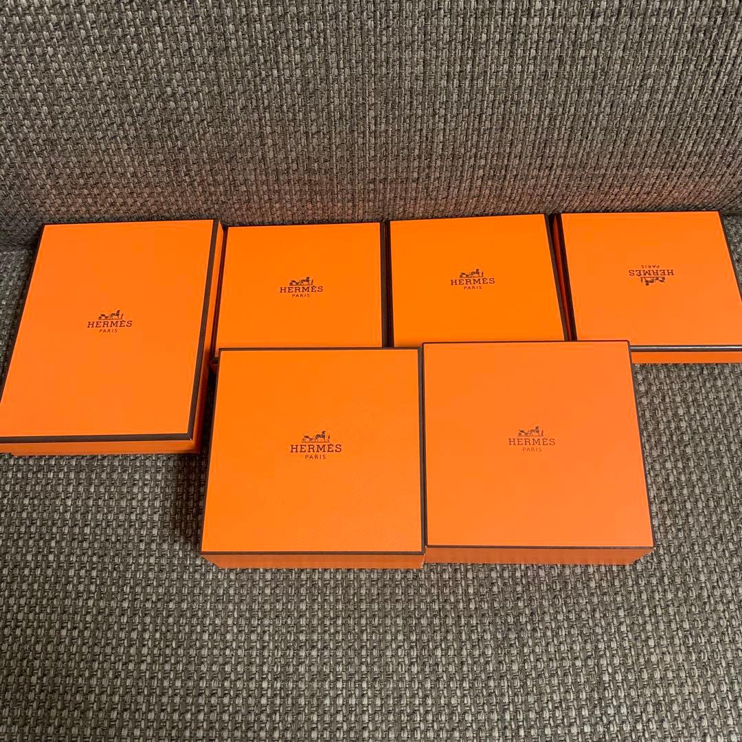 合馬公式アカウント1　エルメス空箱ネックレスなど保存袋6セット