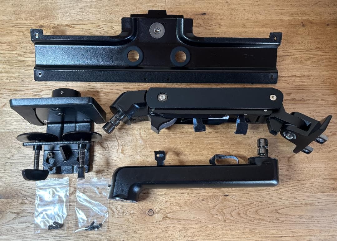 モニターアーム Wacom Flex Arm