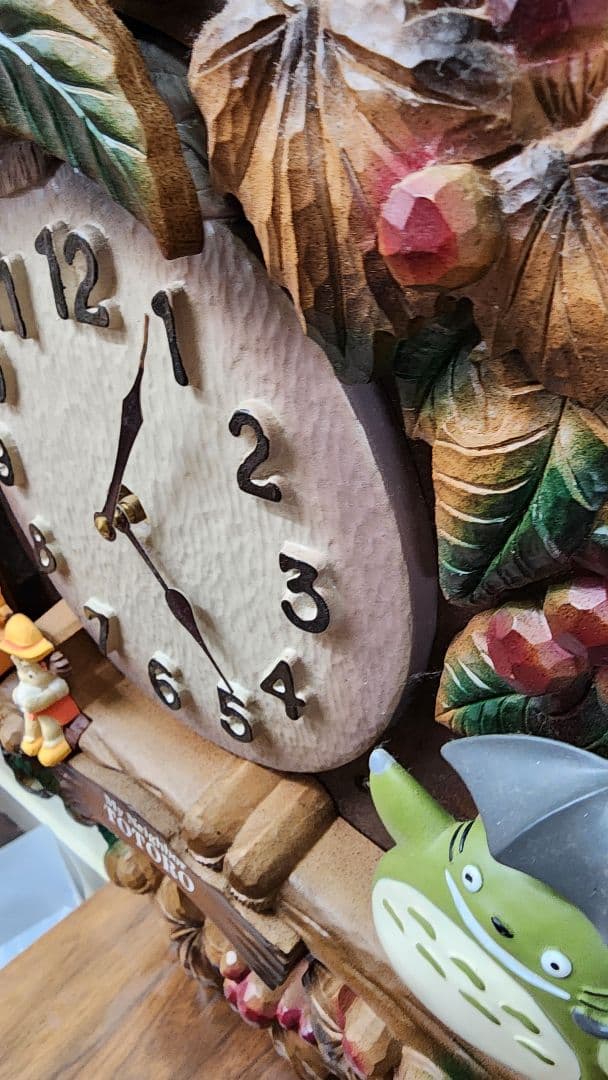 トトロ　スタジオジブリ【壁掛け振り子時計】