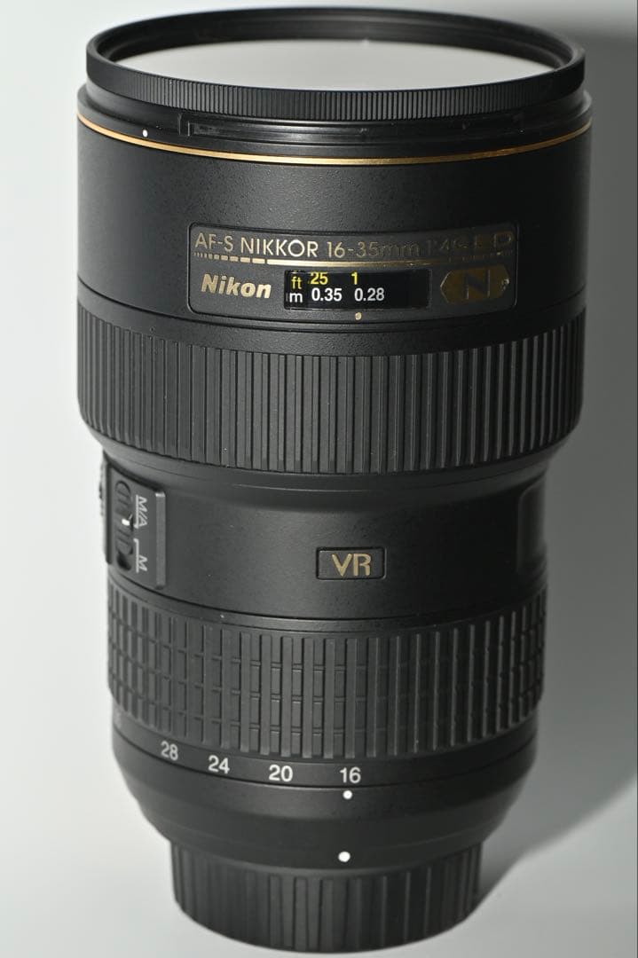 ニコン AF-S NIKKOR 16-35mm f/4G ED VR 付属品あり