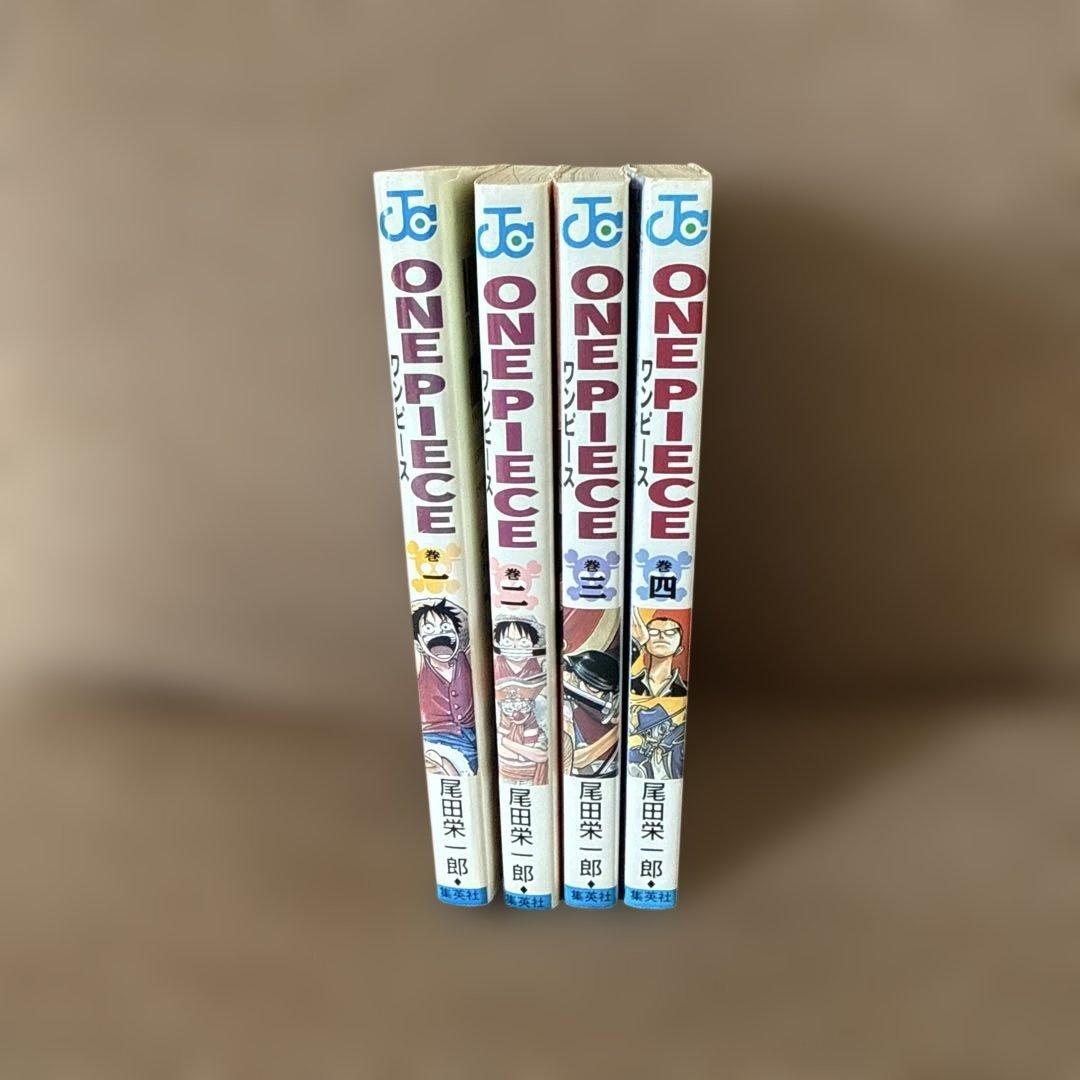 希少　ワンピース初版1巻　1〜4巻初版セット　コミックスニュース付き