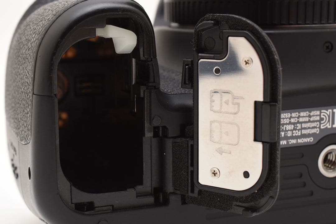 デジタル 一眼レフカメラ Canon EOS 80D標準レンズセット