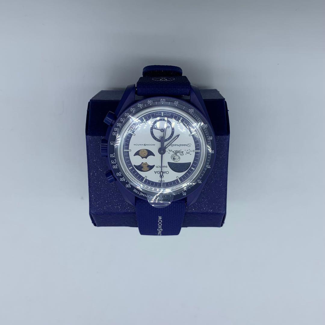 MoonSwatch スヌーピー (Beaver Moon Design)